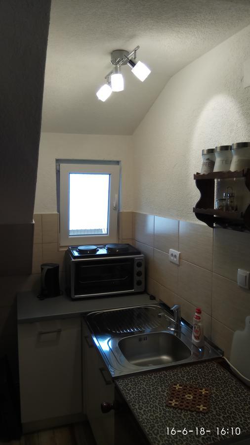 Apartman Tosic 자블야크 외부 사진